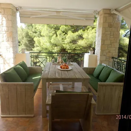 Komfortables Mit Grossem Balkon *